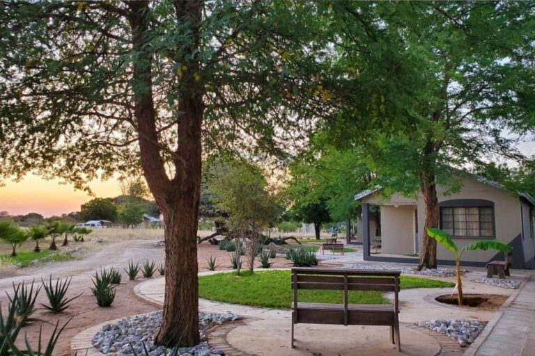 Lodge - Namibia Nomads - Sachsenheim - Etosha