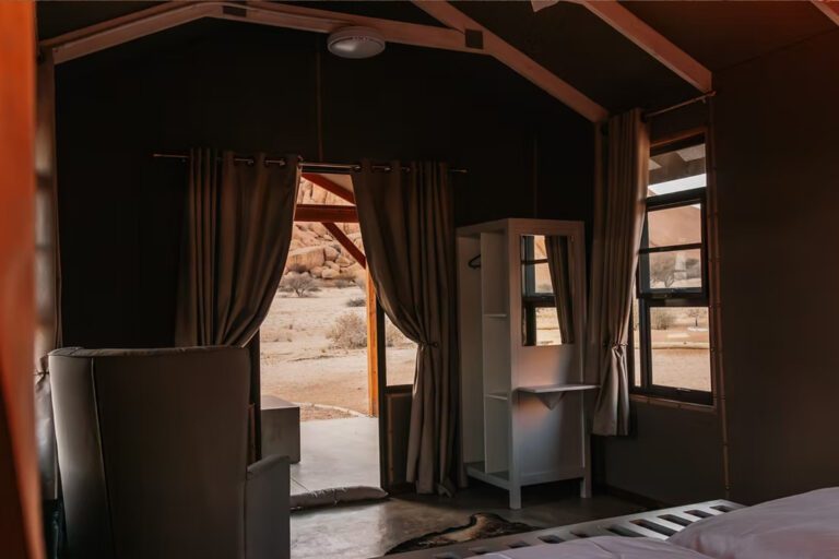 Spitzkoppe - Lodges - Namibia Nomads